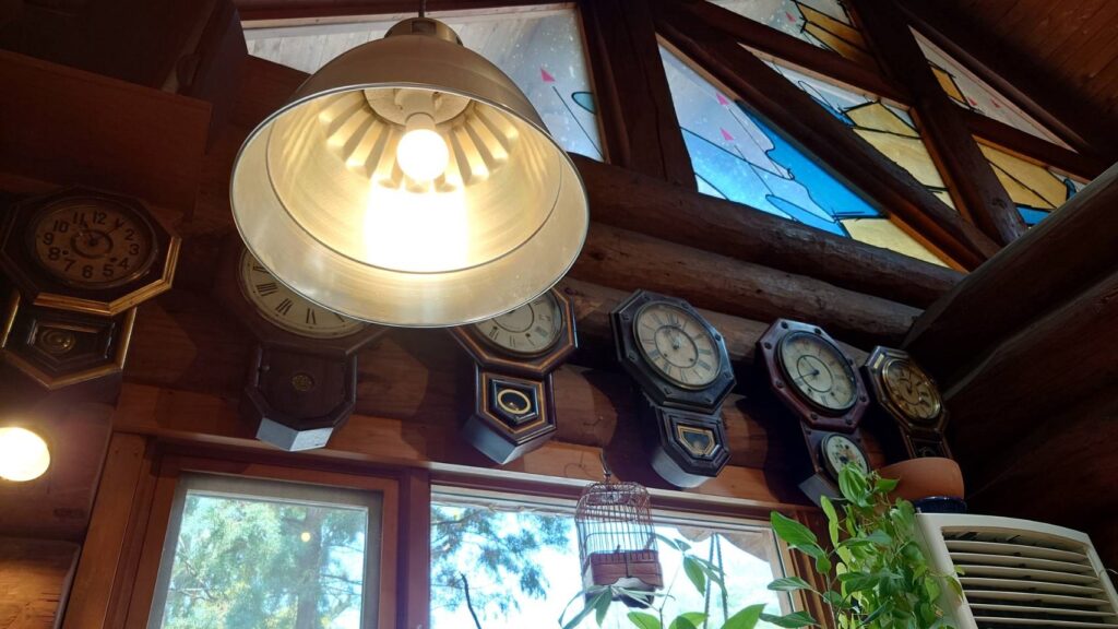 おじいさんの古時計　内部